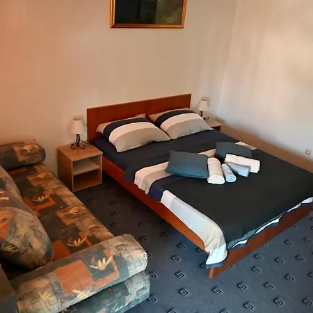 Marie Apartment Krk Town